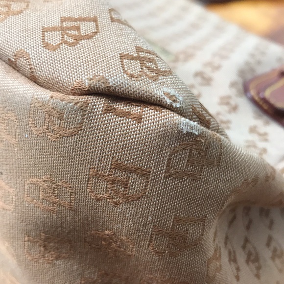 Dooney & Bourke Satchel Shoulder Bag - Picture 16 of 17